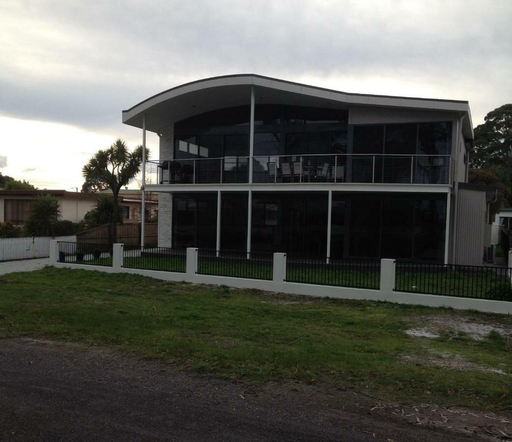 Gull Apartment Strahan Exterior foto